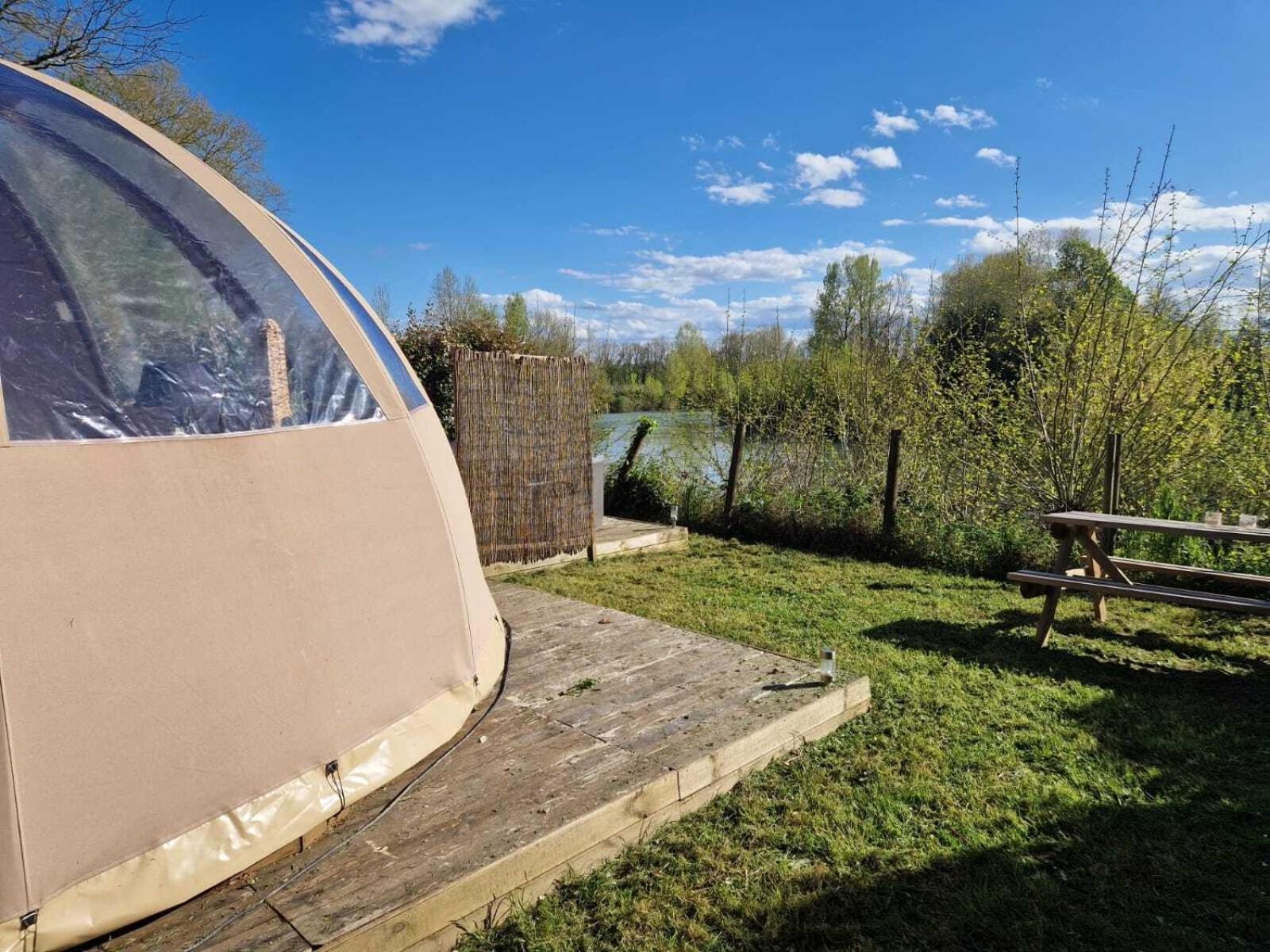 Les Nuits De Cassiopee Bed & Breakfast Sorde-l'Abbaye Room photo
